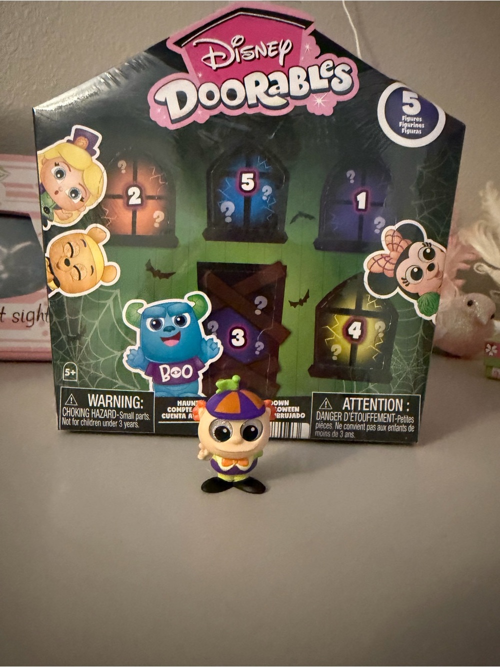 Disney Doorables Haunted Halloween 2026 Tweedledee Alice in Wonderland
